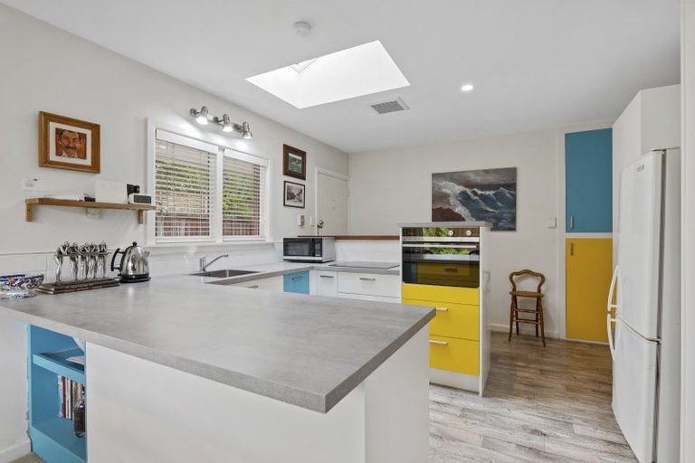 Photo of property in 2/15 Knowles Street, St Albans, Christchurch, 8052
