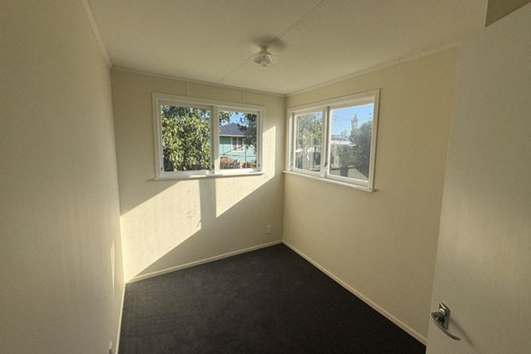 Photo of property in 83 River Road, Masterton, 5810