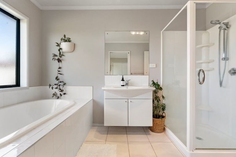 Photo of property in 9 Bermuda Drive, Papamoa Beach, Papamoa, 3118