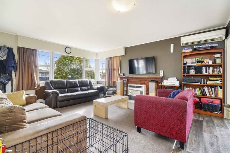 Photo of property in 2 Orelio Street, Hillcrest, Hamilton, 3216