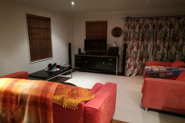 Photo of property in 66 Oxford Street, Lyttelton, 8082