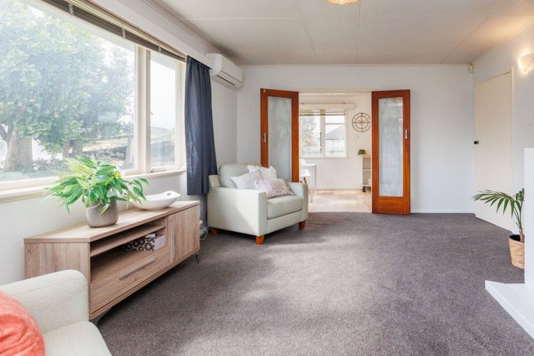 Photo of property in 23 Tyne Street, Roslyn, Palmerston North, 4414