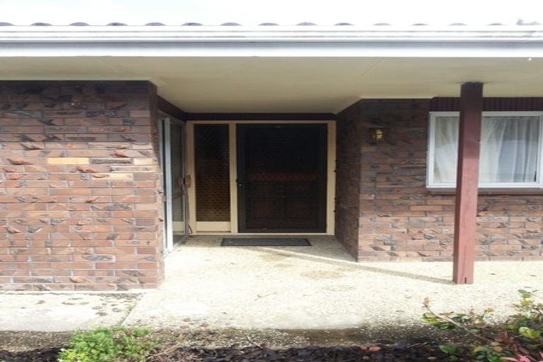 Photo of property in 1/16 Troon Place, Papatoetoe, Auckland, 2025