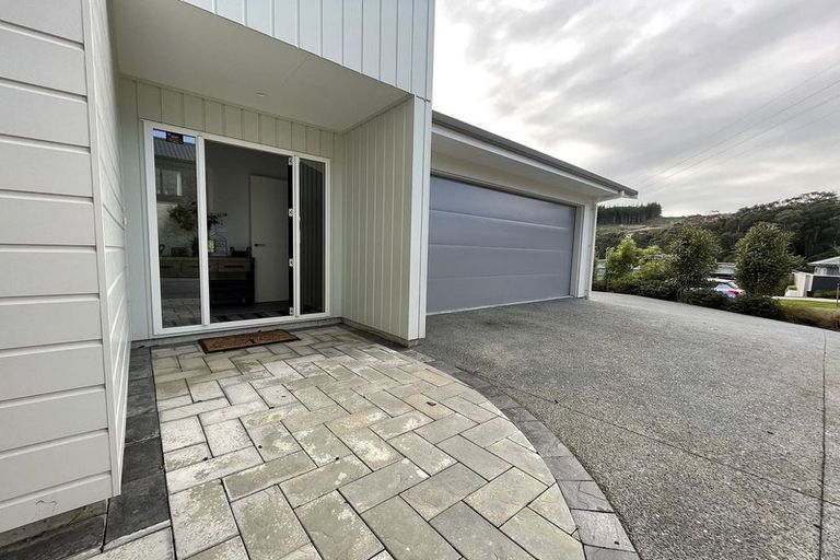 Photo of property in 47 Banks Boulevard, Whitby, Porirua, 5024