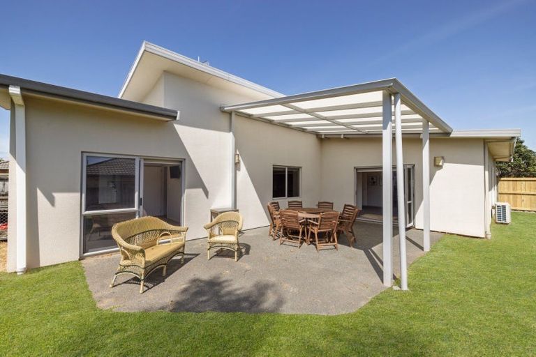 Photo of property in 9 Sarah Place, Papamoa Beach, Papamoa, 3118