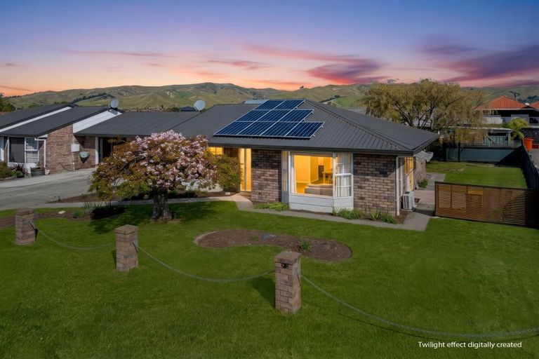 Photo of property in 27 Karina Crescent, Redwoodtown, Blenheim, 7201