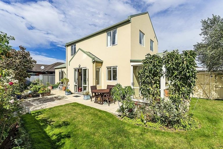 Photo of property in 150a Avonhead Road, Avonhead, Christchurch, 8042