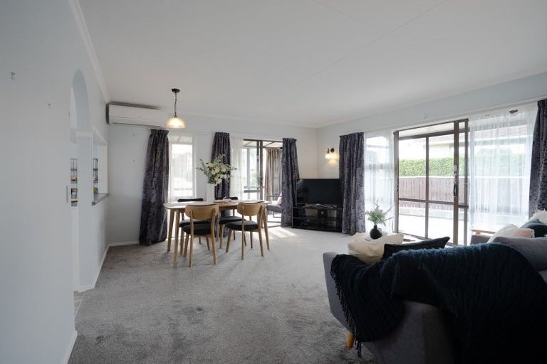 Photo of property in 10 Kapui Place, Waitara, 4320