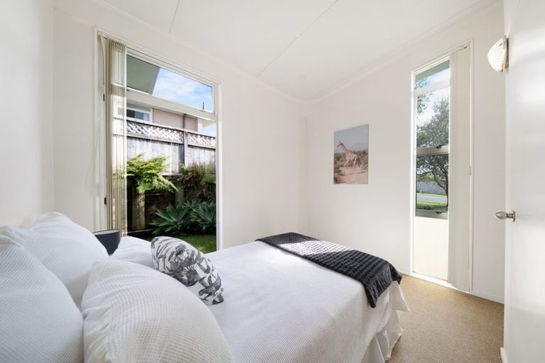 Photo of property in 3 Merlot Lane, Pukekohe, 2120