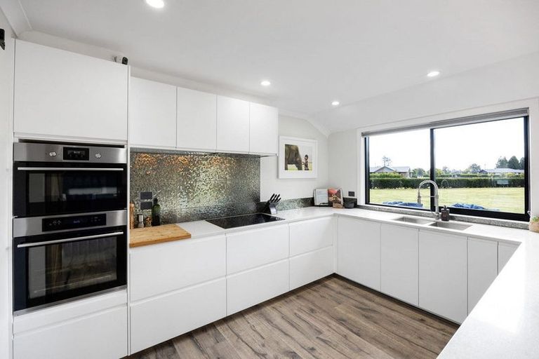 Photo of property in 11 South Oaks Close, Pukemoremore, Cambridge, 3493