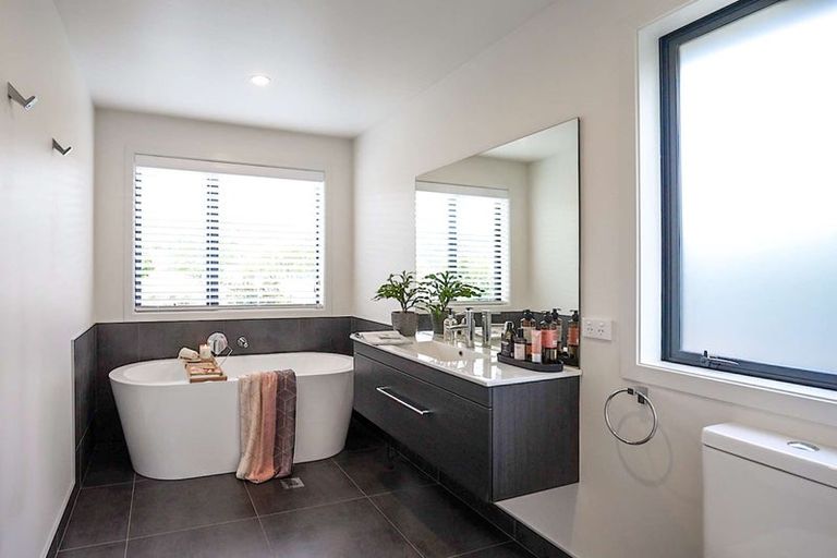 Photo of property in 20 Quartz Lane, Mount Pisa, Cromwell, 9383