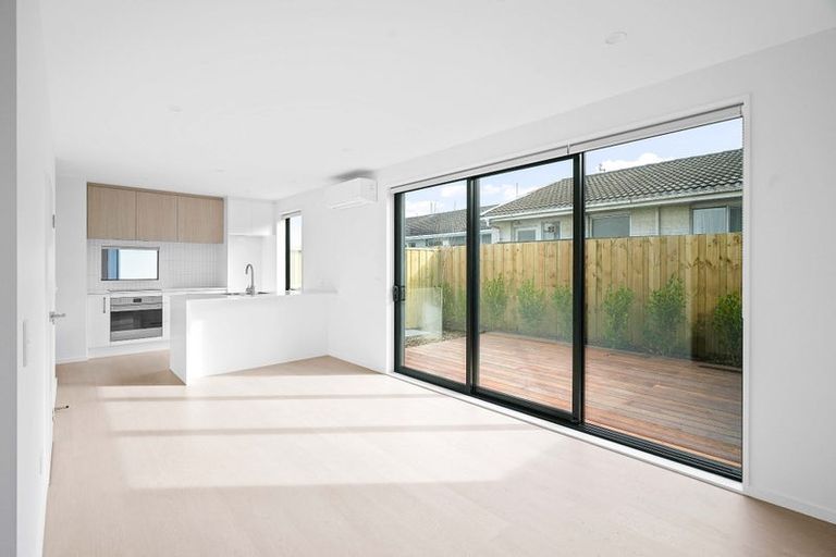 Photo of property in 2/49 Laurence Street, Waltham, Christchurch, 8011