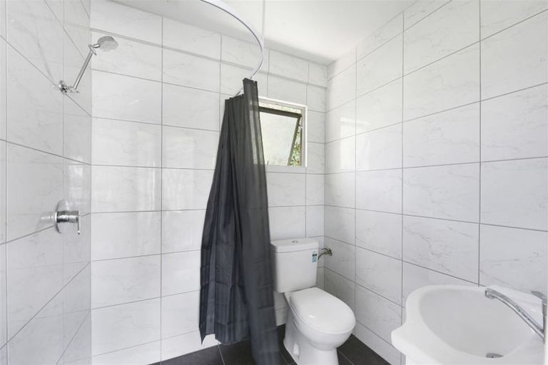 Photo of property in 44 Beach Road, Waikawa, Picton, 7220