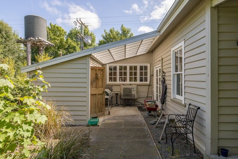 Photo of property in 336 Whitecliffs Road, Whitecliffs, Coalgate, 7673