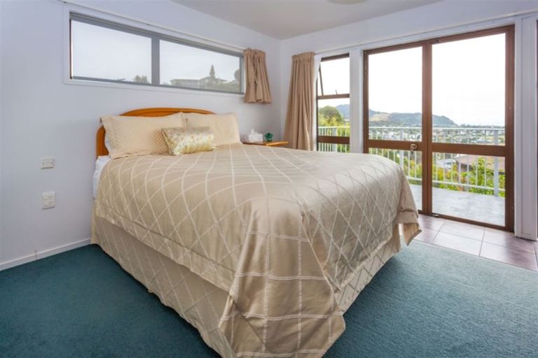 Photo of property in 8 Pine Grove, Tairua, 3508