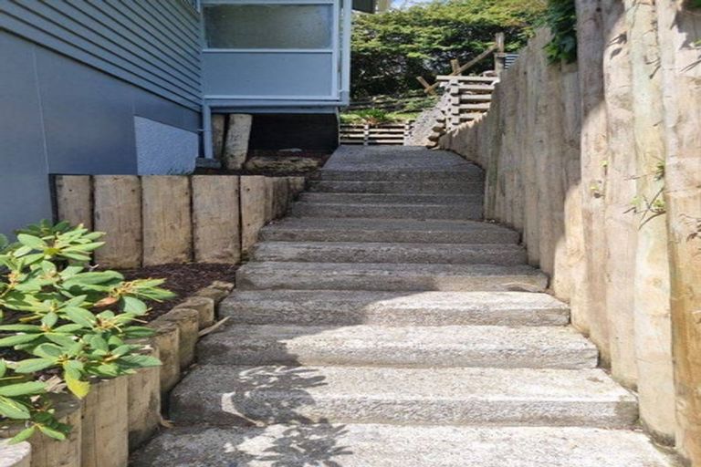 Photo of property in 16 Tyrone Grove, Wainuiomata, Lower Hutt, 5014