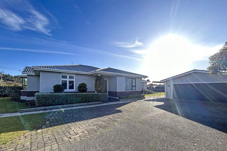 Photo of property in 12 Moa Street, Waikiwi, Invercargill, 9810