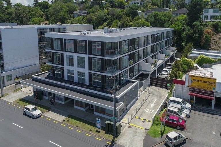 Photo of property in Norfolk Apartments, 113/19 Bute Road, Browns Bay, Auckland, 0630