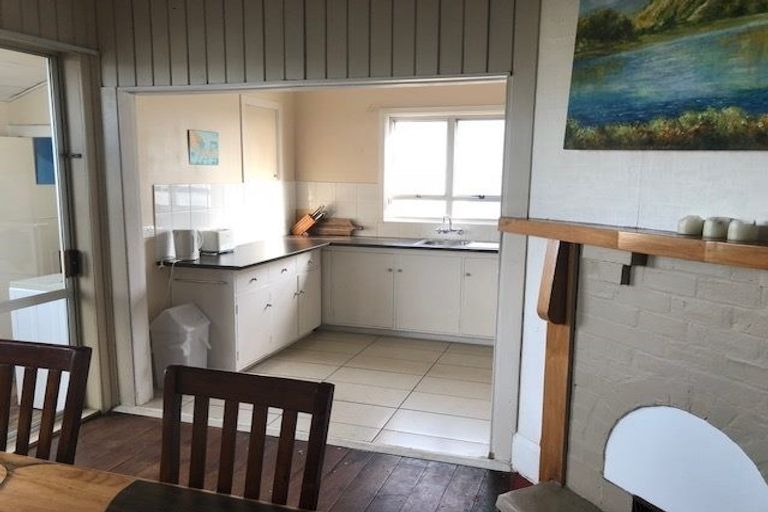 Photo of property in 597 Marine Parade, Napier South, Napier, 4110