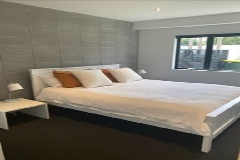 Photo of property in 1152b South Road, Oakura, 4314