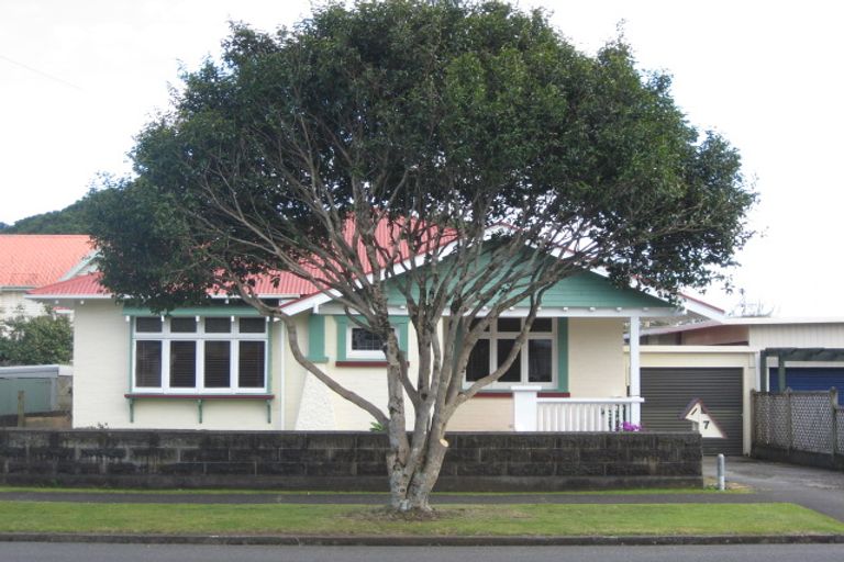 Photo of property in 7 George Street, Lower Vogeltown, New Plymouth, 4310
