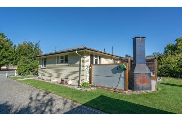 Photo of property in 13 Harper Place, Lake Coleridge, 7572