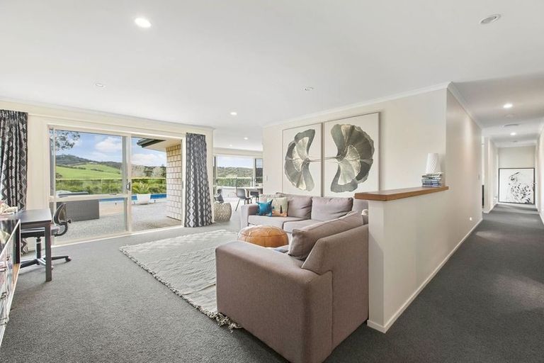 Photo of property in 24 Windmill Drive, Wainui, Silverdale, 0992