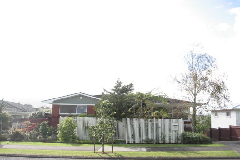 Photo of property in 22 Nevada Avenue, Pakuranga Heights, Auckland, 2010