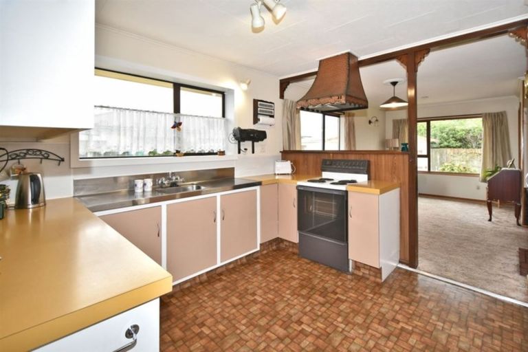 Photo of property in 32 Pegasus Avenue, North New Brighton, Christchurch, 8083