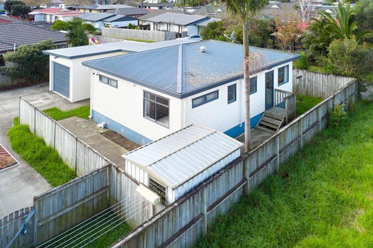 Photo of property in 32d Gifford Road, Papatoetoe, Auckland, 2025