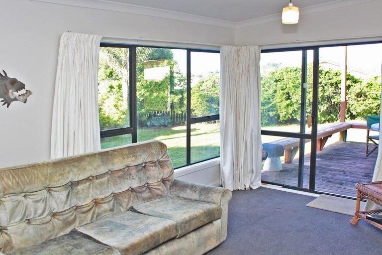 Photo of property in 354 Main Sh25 Road, Tairua, 3508