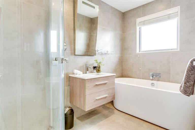 Photo of property in 5 Roullet Lane, Yaldhurst, Christchurch, 8042