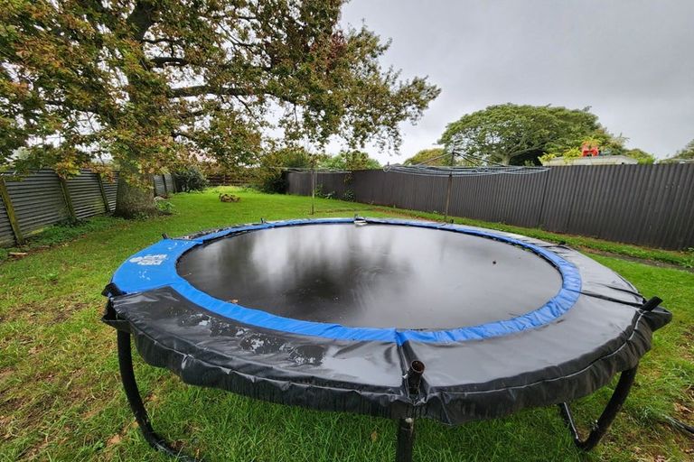 Photo of property in 16 Kennelly Crescent, Pukekohe, 2120