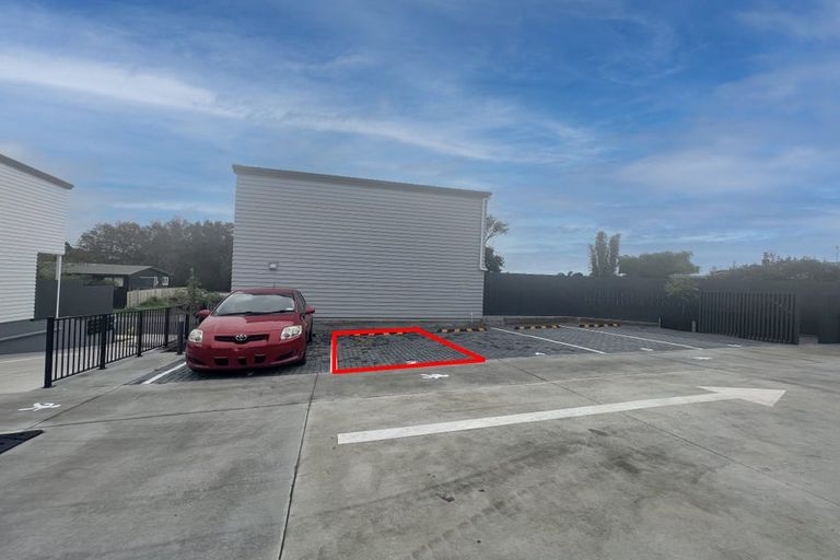 Photo of property in 2/13 Grove Lane, Pakuranga, Auckland, 2010