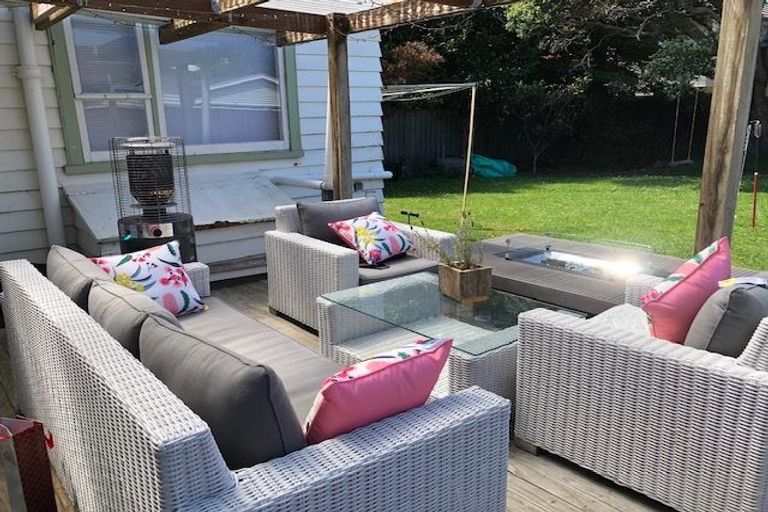 Photo of property in 32 Totara Crescent, Woburn, Lower Hutt, 5010