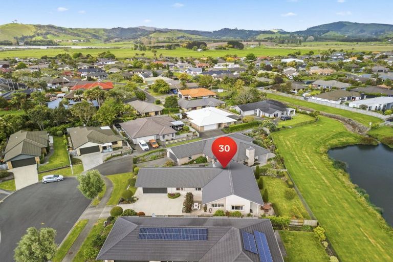 Photo of property in 30 Tatahi Cove, Papamoa Beach, Papamoa, 3118