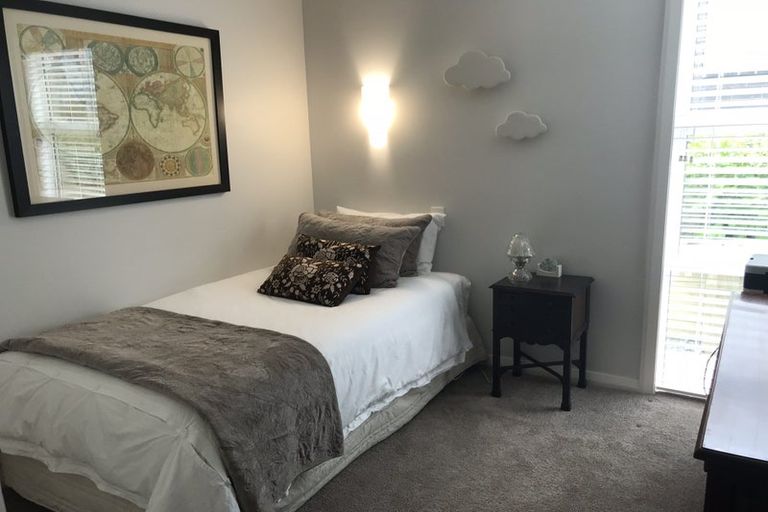 Photo of property in 5 Caldera Close, Pyes Pa, Tauranga, 3112