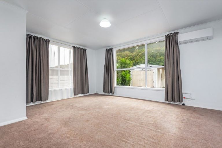 Photo of property in 31 Herrington Street, Foxton, 4814