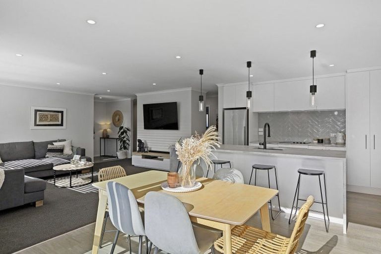 Photo of property in 53 Buddle Road, Wallaceville, Upper Hutt, 5018