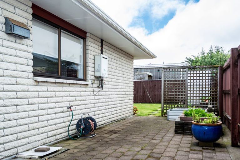Photo of property in 5a Massey Street, Westown, New Plymouth, 4310