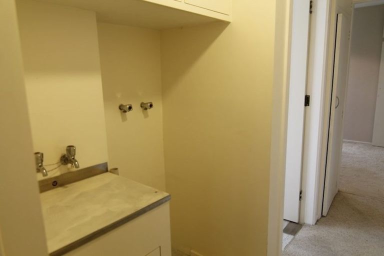 Photo of property in 16b Cashmere Road, Cashmere, Christchurch, 8022