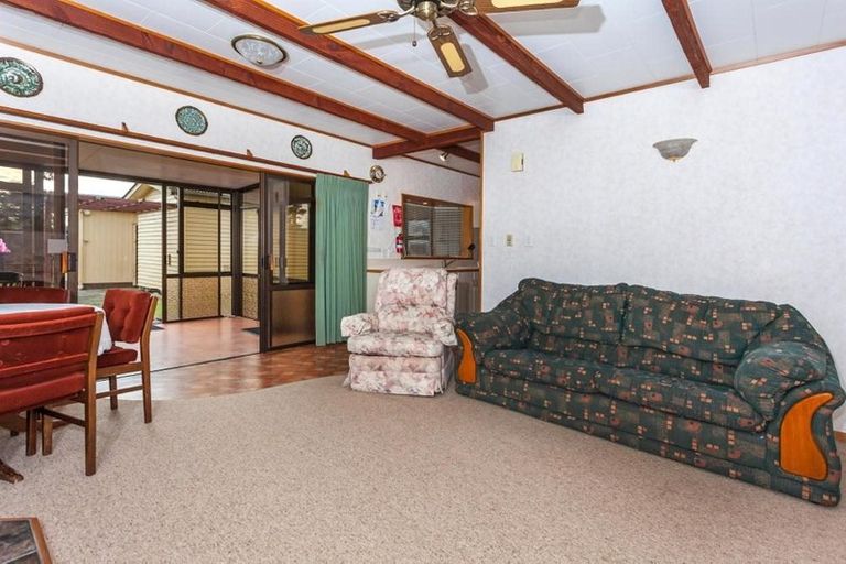 Photo of property in 107 Brook Place, Whangamata, 3620