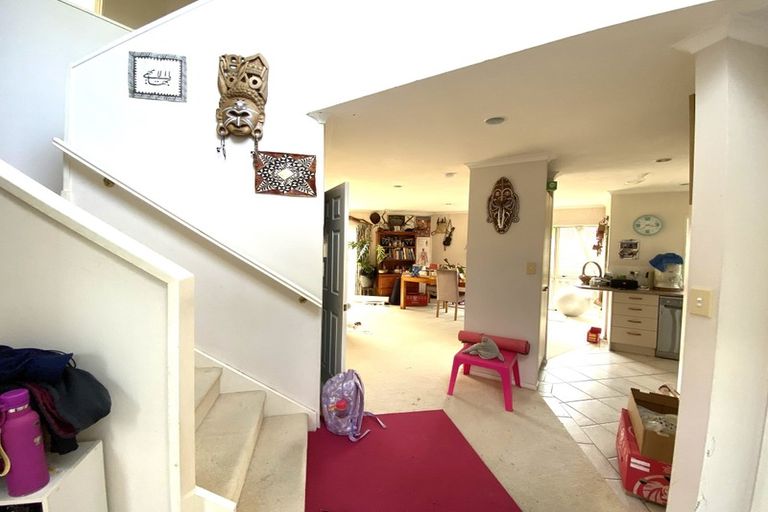 Photo of property in 3/117 Wellington Street, Howick, Auckland, 2014
