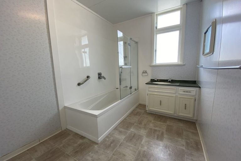 Photo of property in 49 Ganges Road, Khandallah, Wellington, 6035