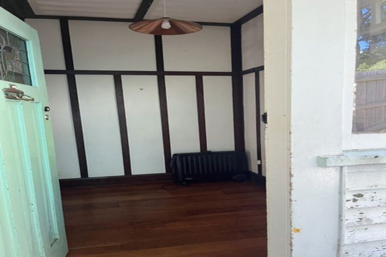 Photo of property in 64 Waipapa Road, Hataitai, Wellington, 6021