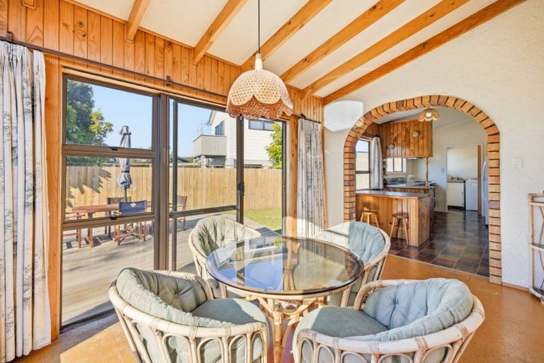 Photo of property in 55 Dickson Road, Papamoa Beach, Papamoa, 3118