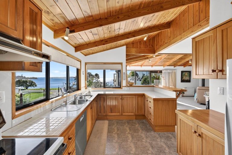 Photo of property in 4 Davis Crescent, Paihia, 0200