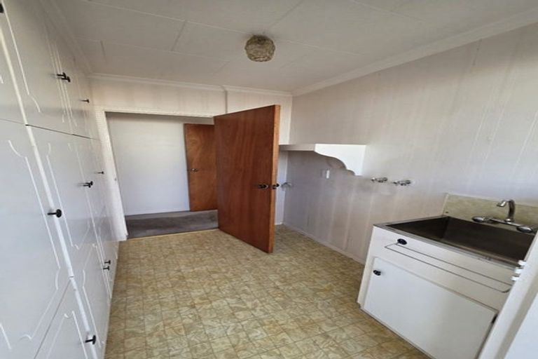 Photo of property in 2/19 Darnell Street, Fitzroy, New Plymouth, 4312