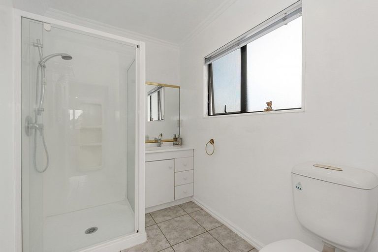 Photo of property in 21 Nielsen Gardens, Rototuna, Hamilton, 3210