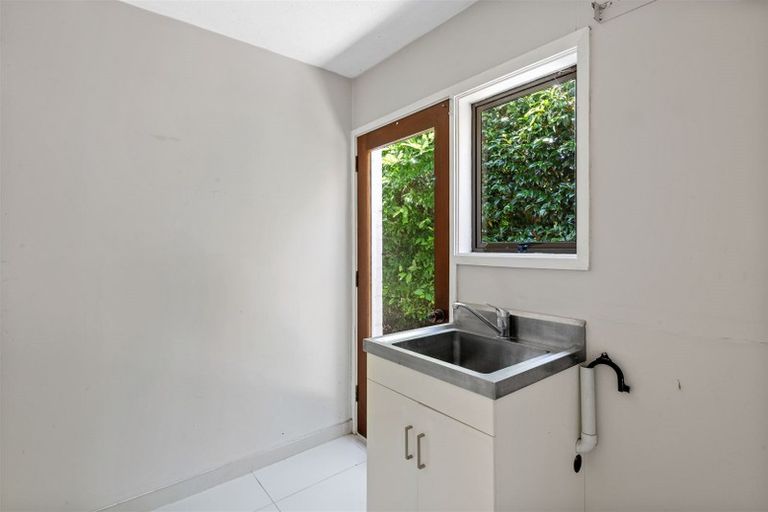 Photo of property in 3a Chatswood Place, Bishopdale, Christchurch, 8051